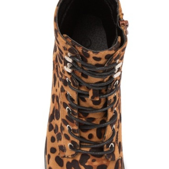 Lake Lace-Up Combat Boot - Picture 4 of 4